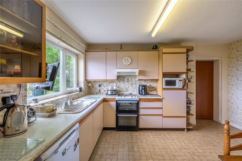 Property photo 3 of 46 Picture No. 49