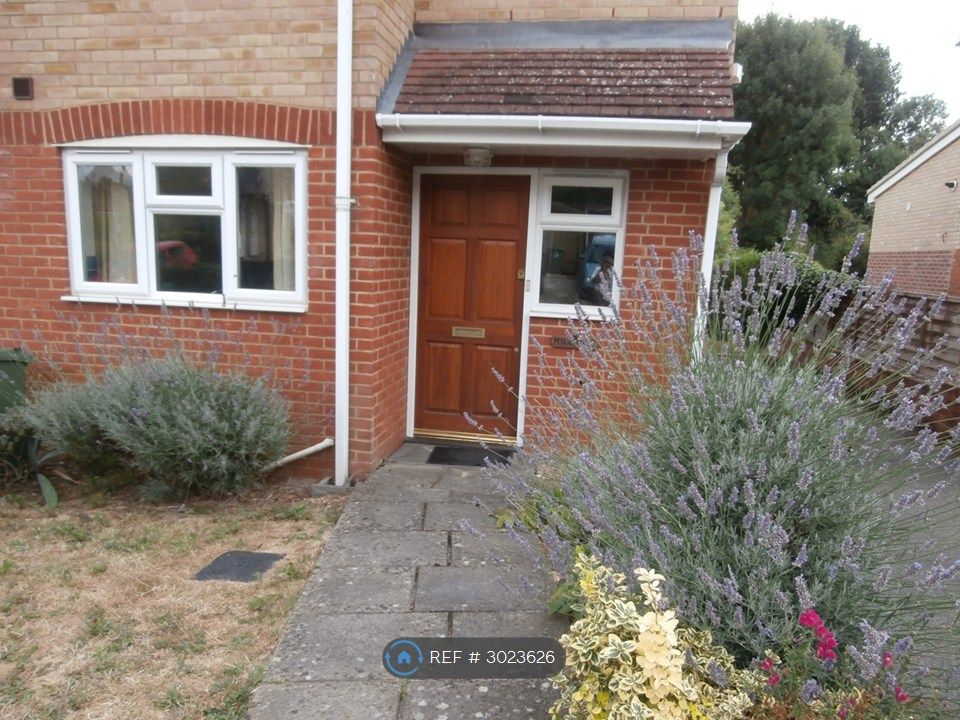 Property photo 1 of 11 Front