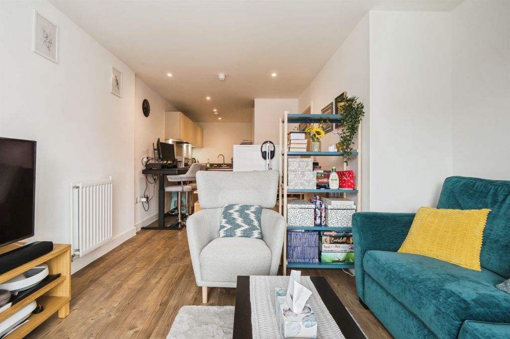 Property photo 2 of 12