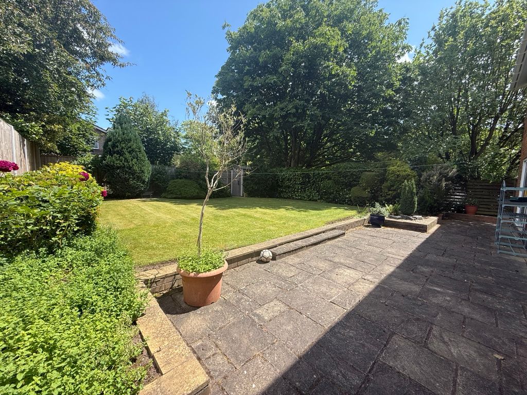 Property photo 3 of 17 Img_7679