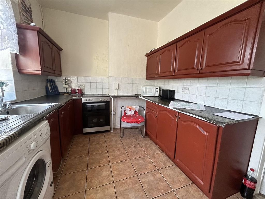 Property photo 2 of 10 Image00015.Jpeg