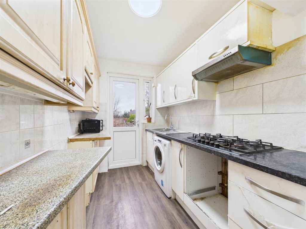 Property photo 3 of 21 Cam02885G0-Pr0537-Still002.Jpg