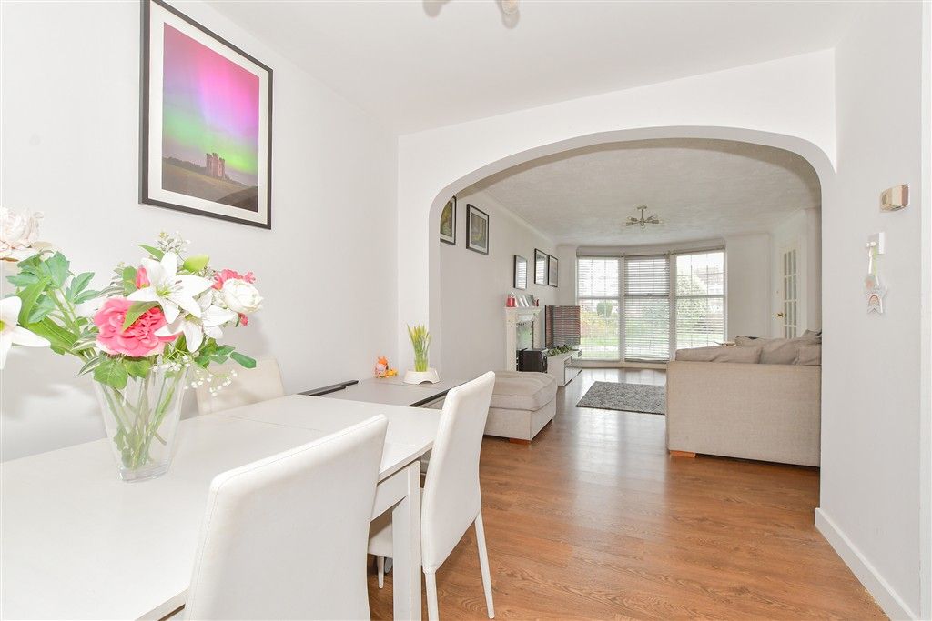 Property photo 3 of 11 Kitchen/Diner