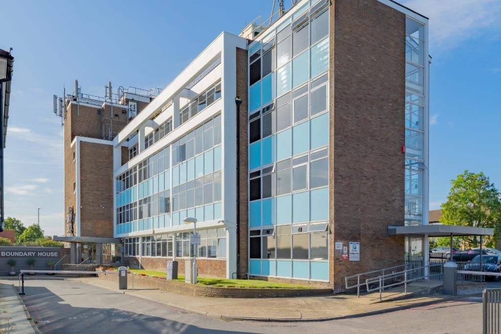 Property photo 1 of 9 Serviced Office To Rent In Boston Road, Hanwell, W