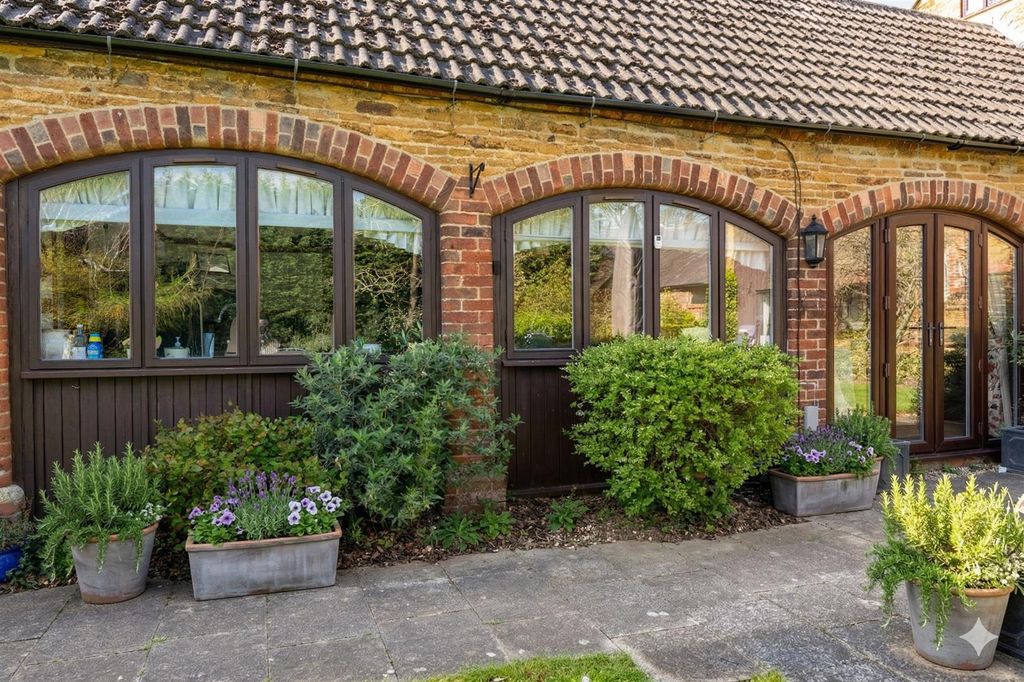 Additional image 33 of 4 bed barn conversion for saleBoughton Grange, Northampton NN2