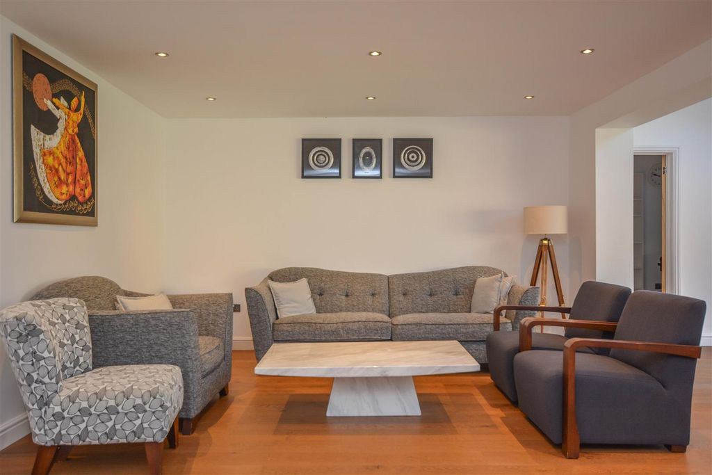 Property photo 2 of 23 Dsc_0607.Jpg