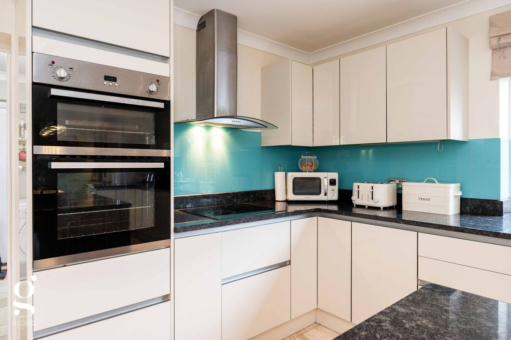 Additional image 4 of 4 bed detached house for saleHolywell Gutter Lane, Tupsley, Hereford HR1