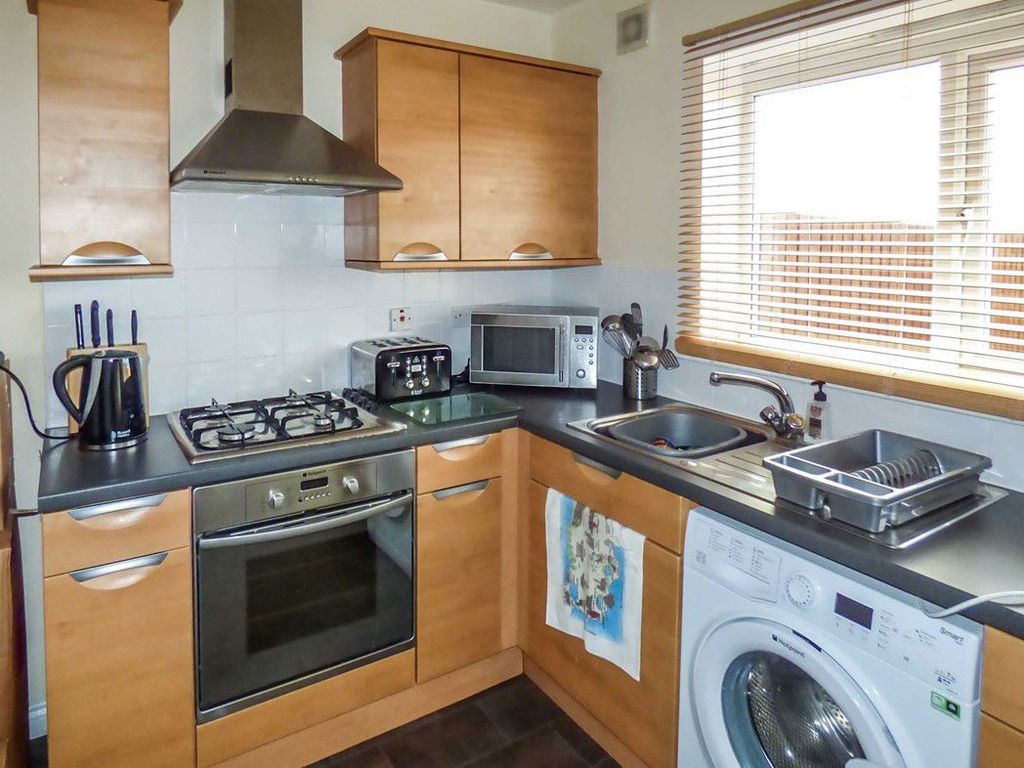 Property photo 2 of 9