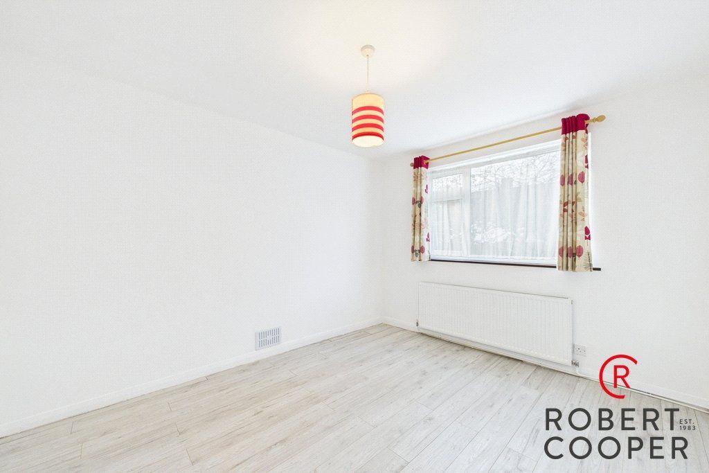 Property photo 3 of 9 Picture No. 26