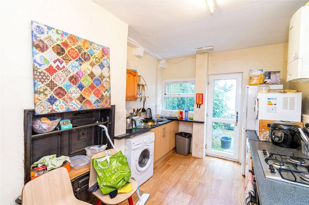 Property photo 3 of 14 Photography