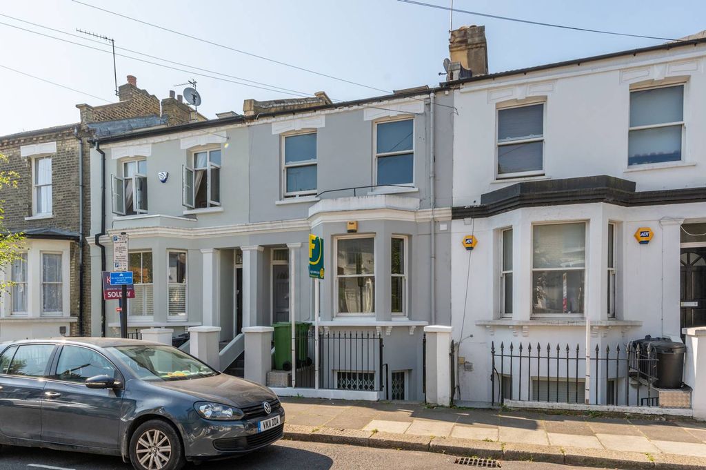 Property photo 2 of 7