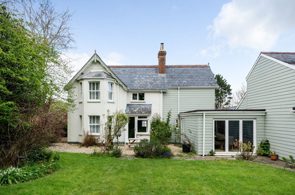 Property photo 3 of 50