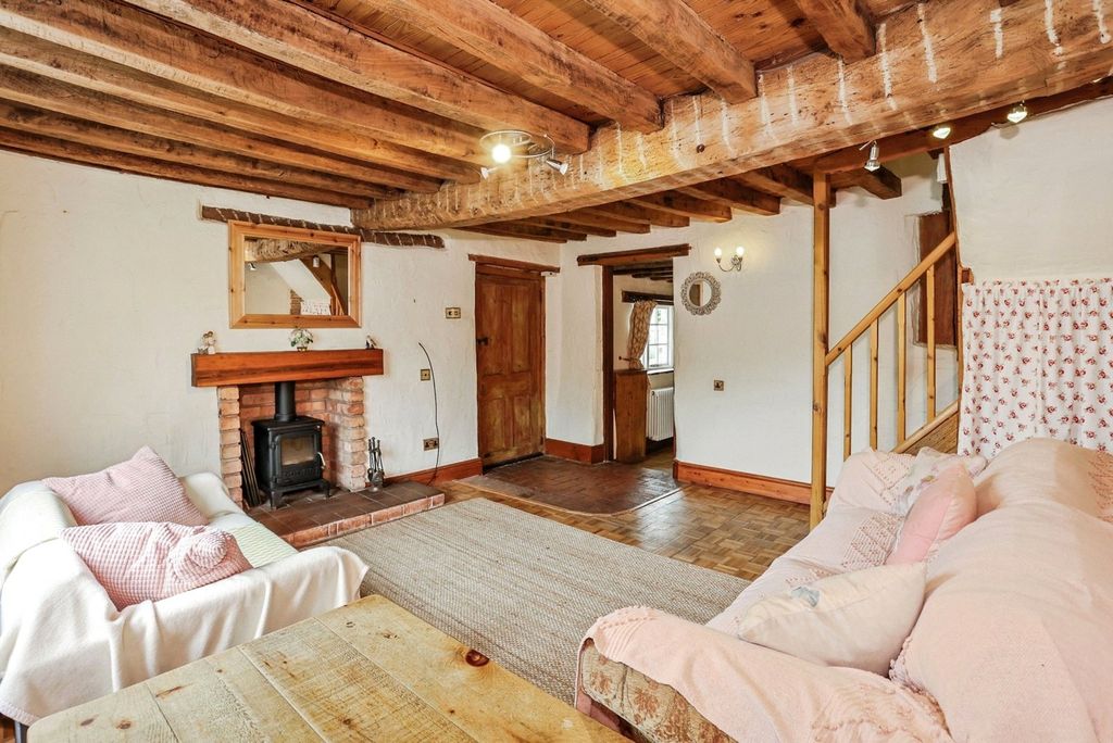 Property photo 2 of 23 Photo