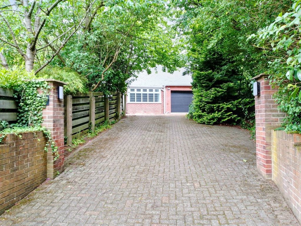 Additional image 18 of 4 bed detached bungalow for saleSpringwell Road, Durham DH1