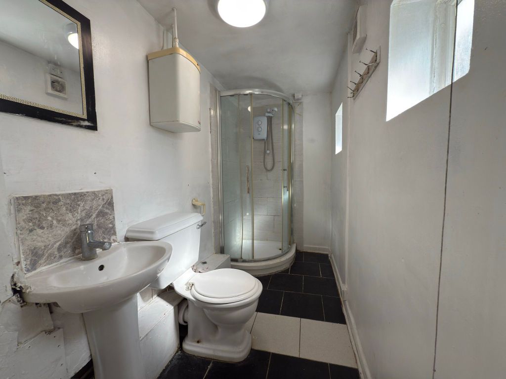 Property photo 3 of 3