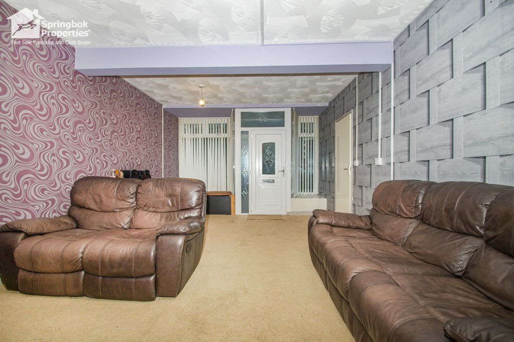 Property photo 2 of 16 Image 1