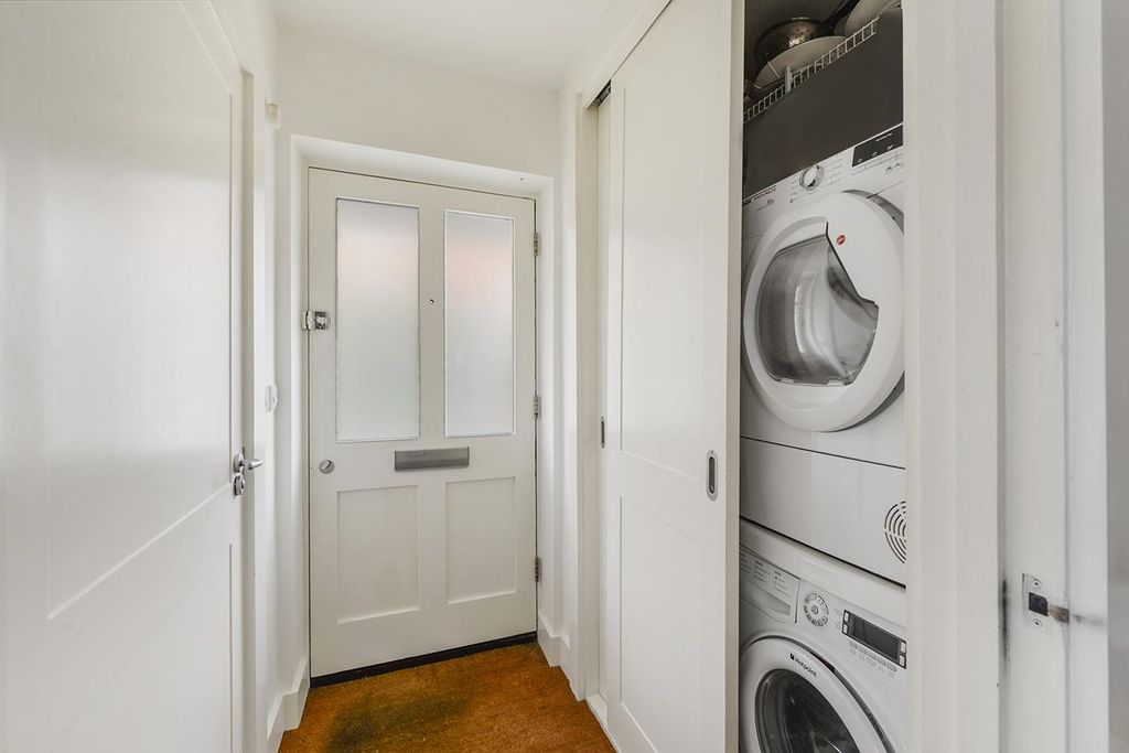 Property photo 3 of 24 54Shoesmith02.Jpg