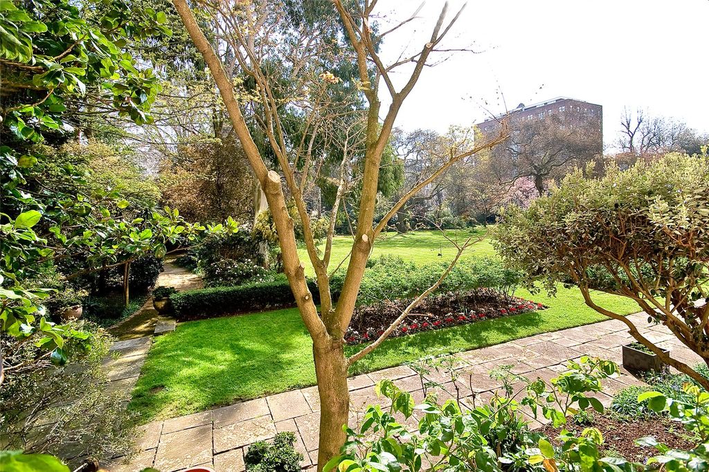 Property photo 2 of 15 Picture No. 20