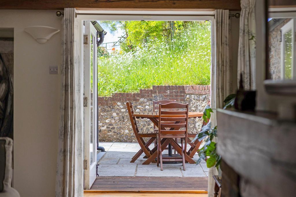 Property photo 2 of 24 View Of Courtyard From Drawing Room