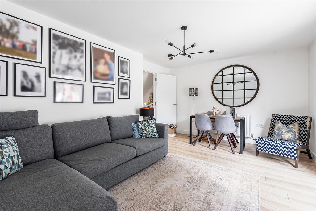 Property photo 2 of 22 4_75699.Jpg