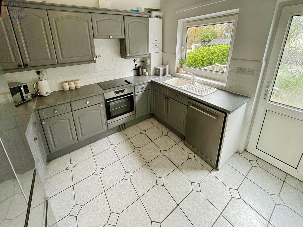 Property photo 3 of 14 Not Specified