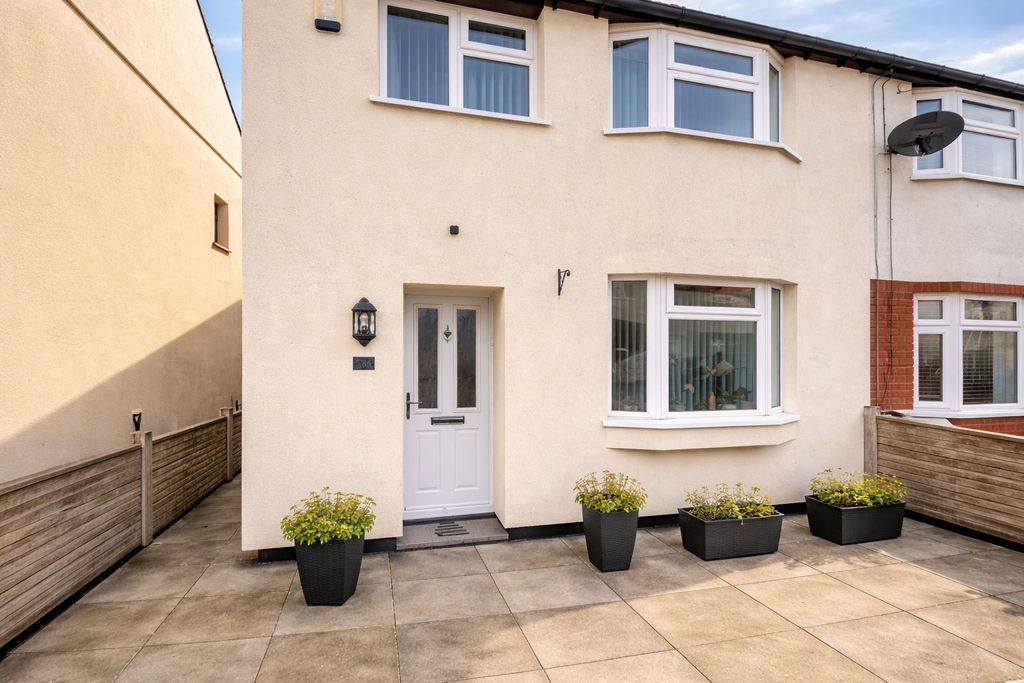 Property photo 1 of 9 5049240