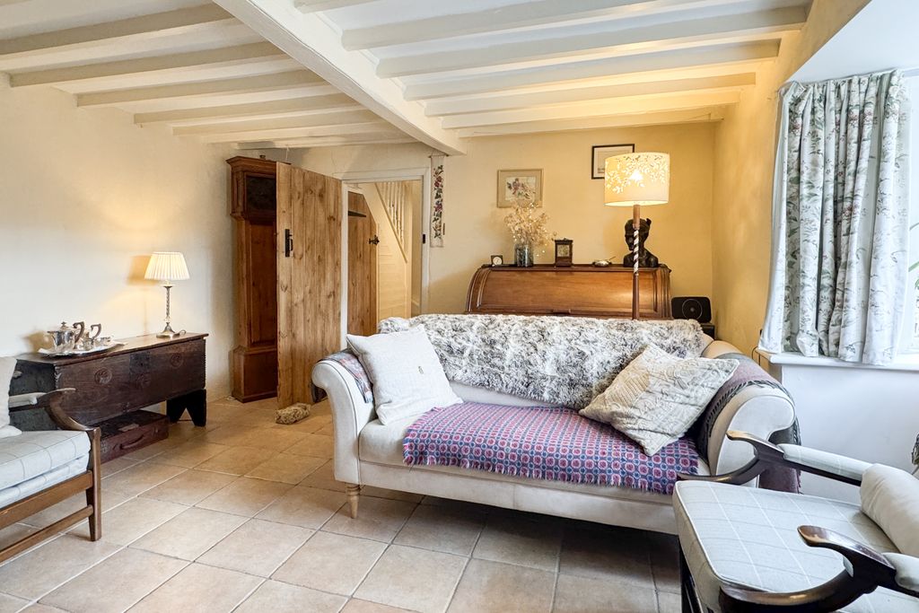 Property photo 3 of 13 3.Jpg