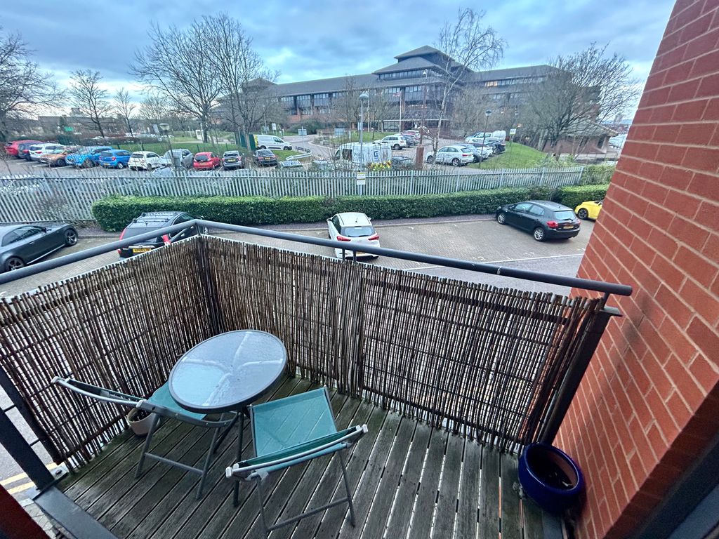 Property photo 1 of 18 Balcony