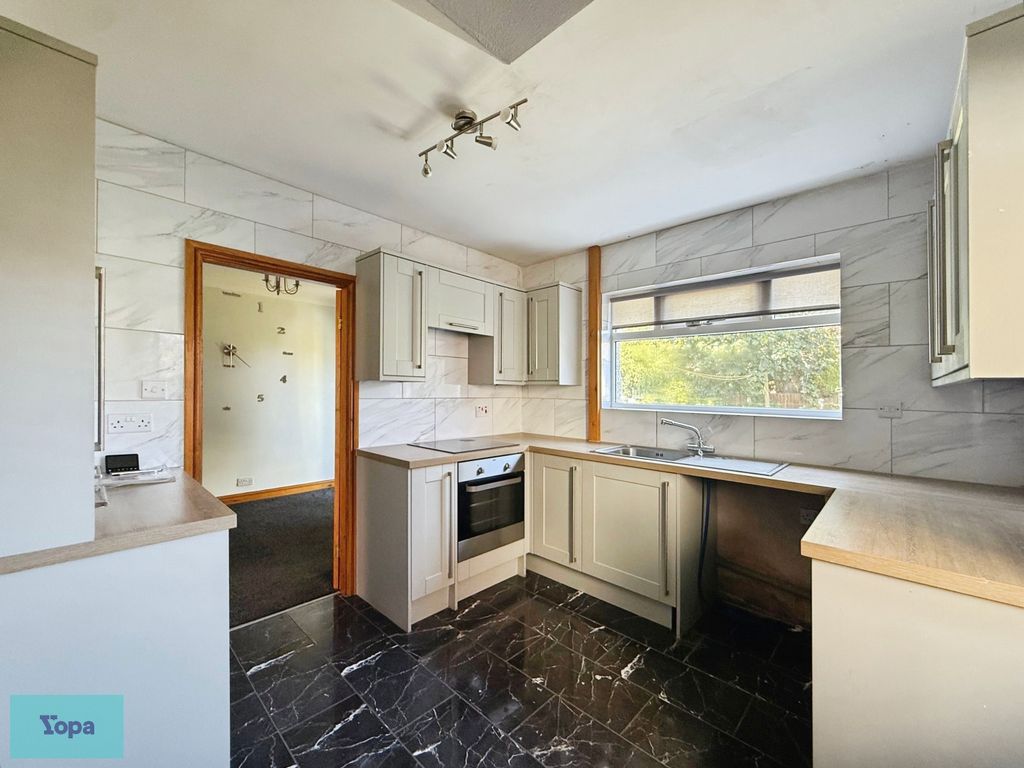 Property photo 3 of 14 B0Fa341F-4-4C0C-Bb91-1Ef650Faea89-7490-0000014E320F61Ae