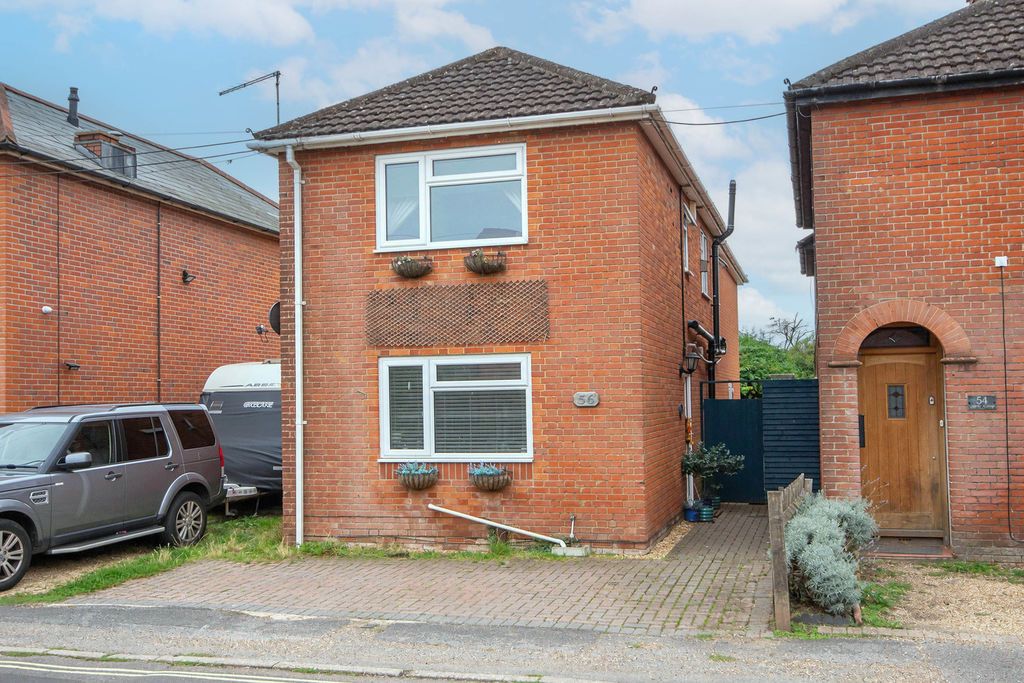 Property photo 1 of 16 External