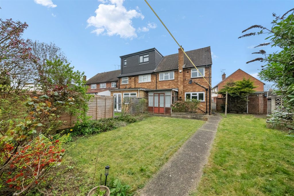 Property photo 2 of 14