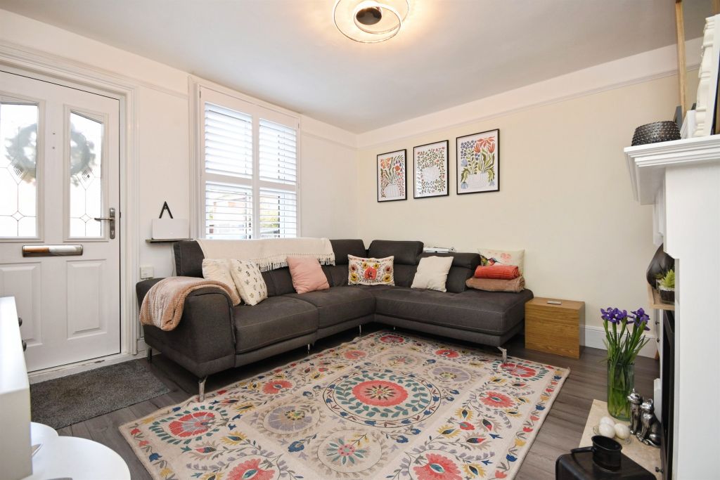 Property photo 3 of 19