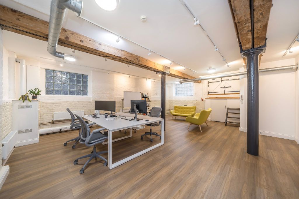 Property photo 3 of 8