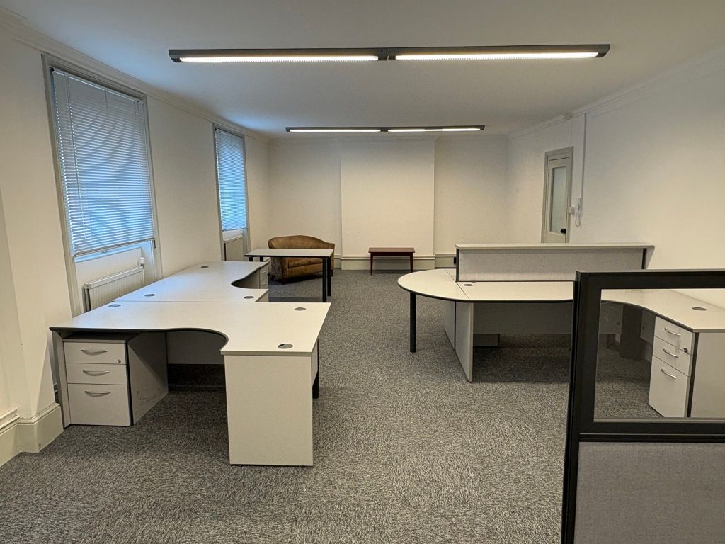 Property photo 2 of 8 Photo 2