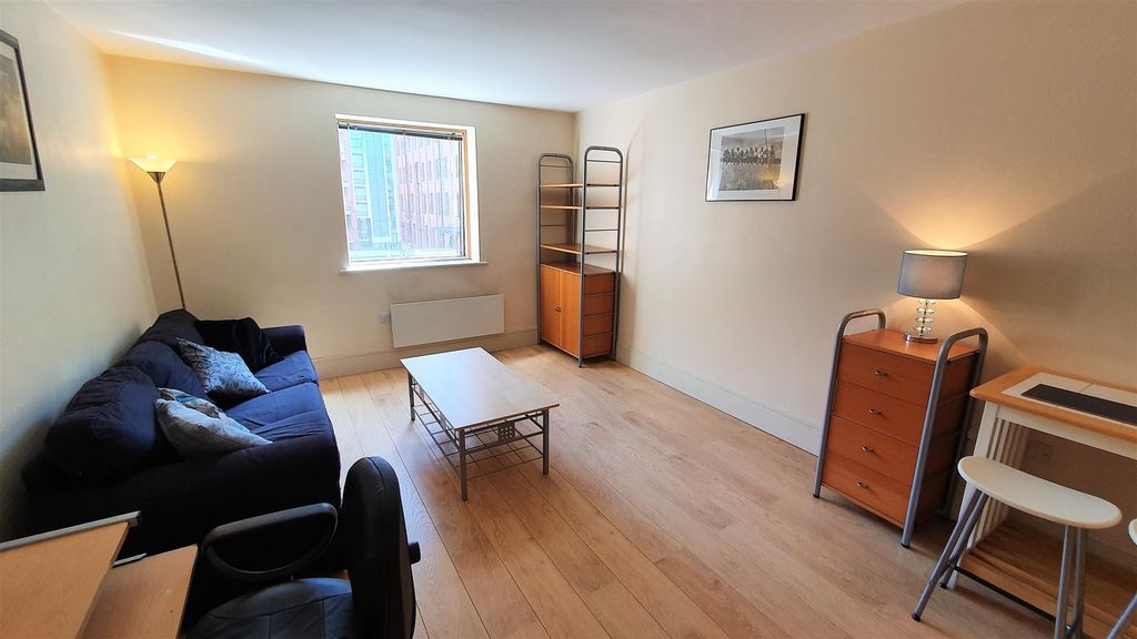 Property photo 3 of 23