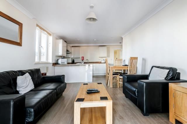 Property photo 2 of 10 Internal View