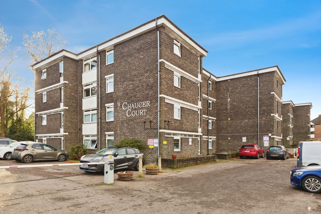 Property photo 1 of 18 Pbox-Img.Jpg