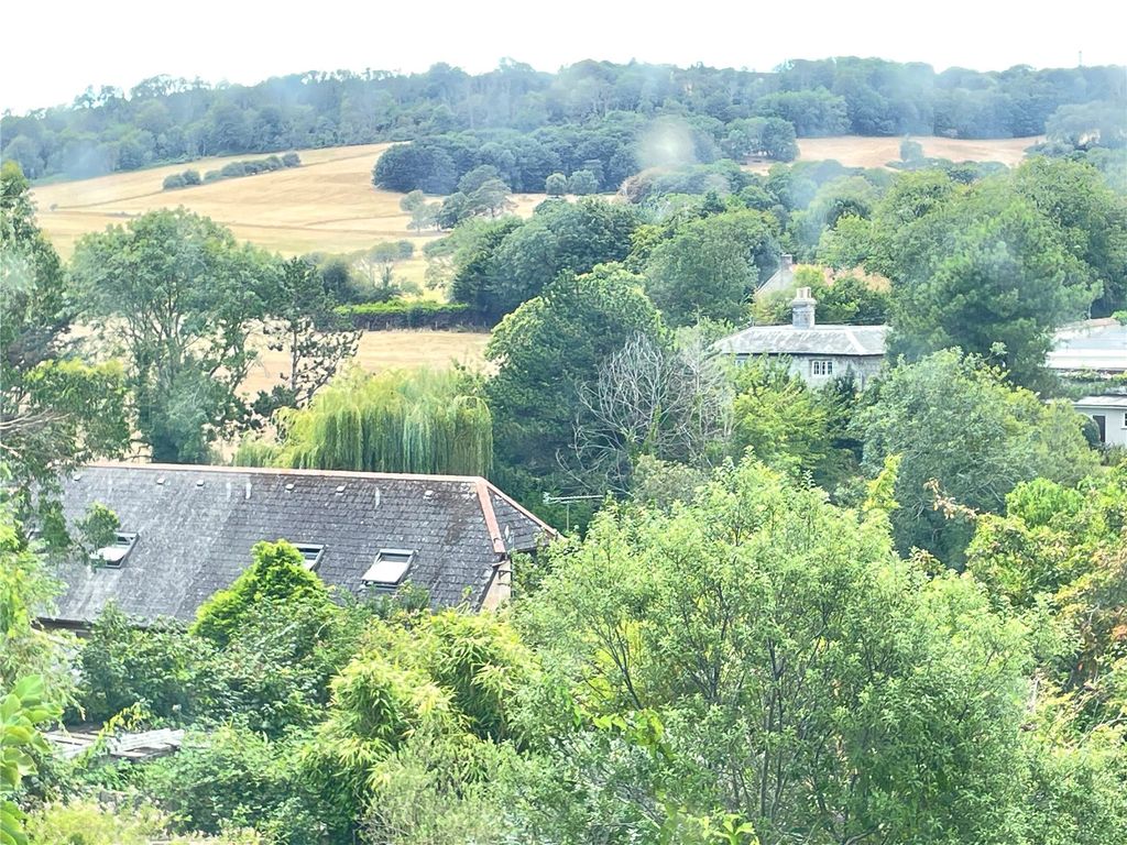 Property photo 2 of 12 Picture No. 09