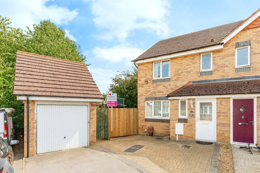 Property photo 1 of 17