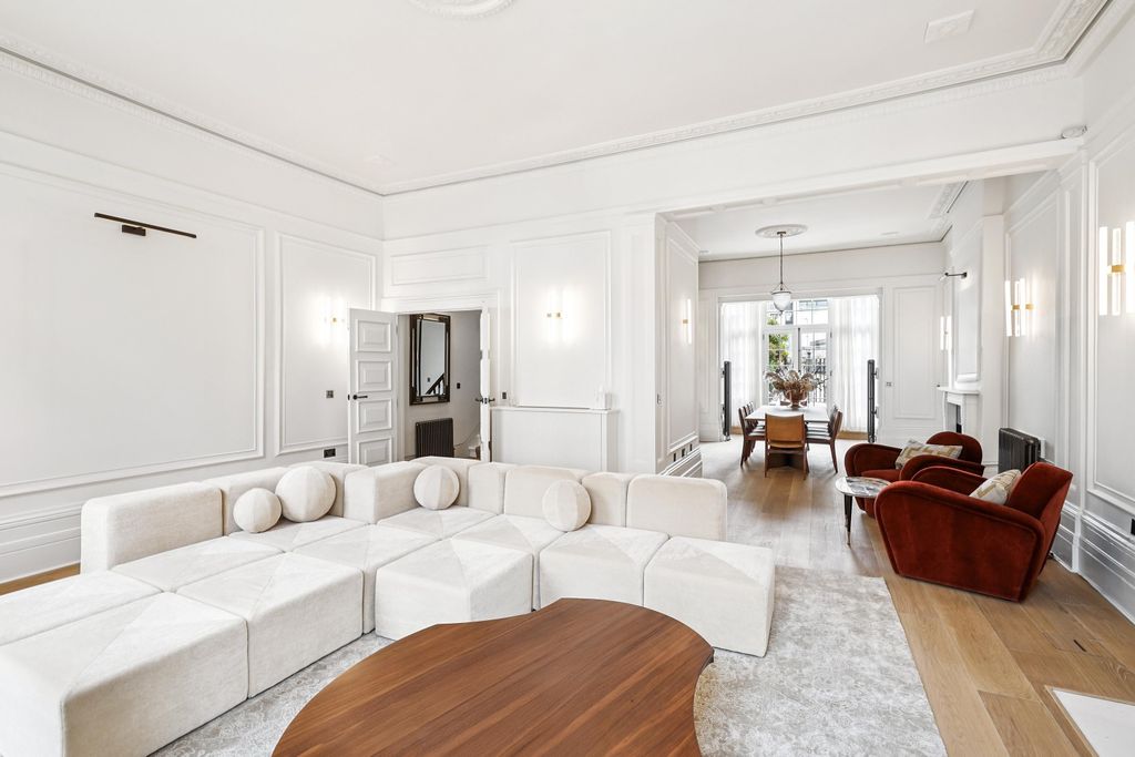Additional image 4 of 7 bed detached house to rentWilton Crescent, London SW1X