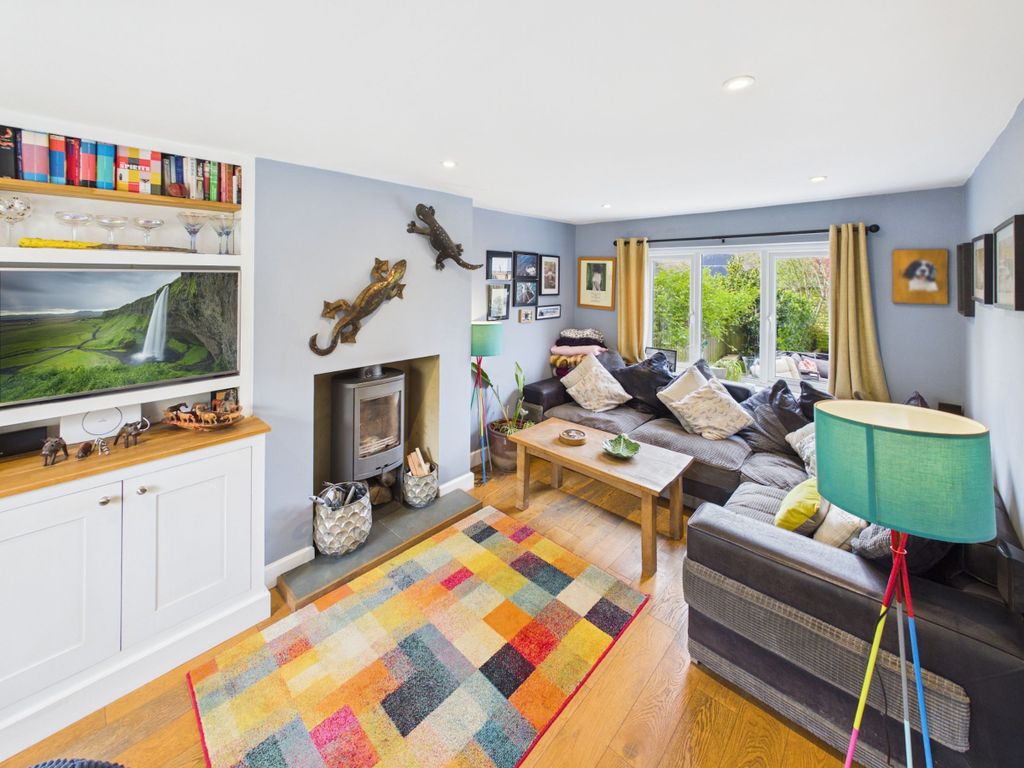 Property photo 3 of 13