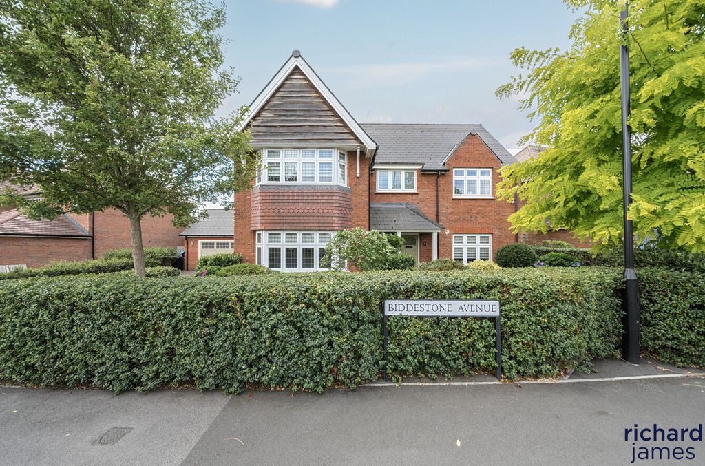 Property photo 1 of 25 c6d155Af6Dd14Aeeb34F613B81Bcecd1