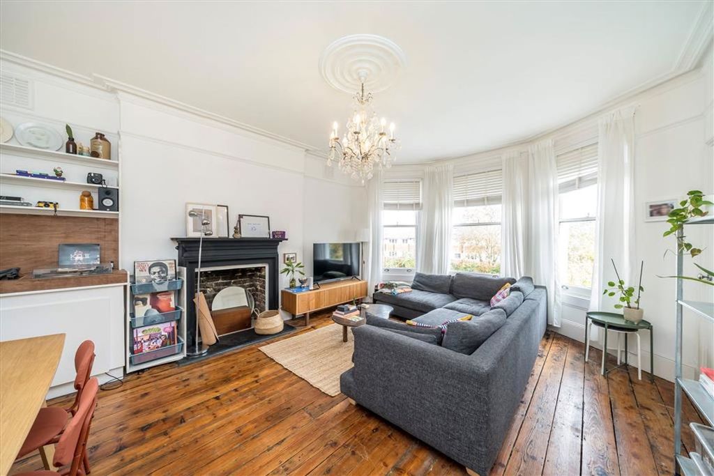 Property photo 2 of 9