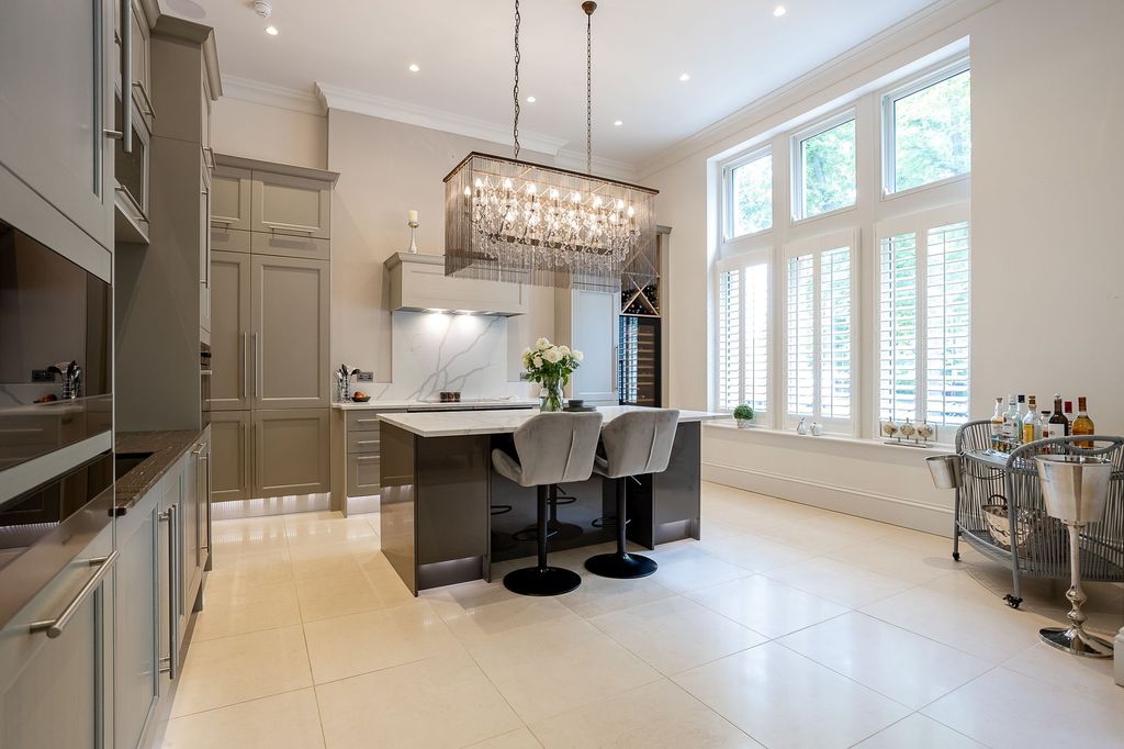 Additional image 14 of 2 bed flat for saleVictoria Avenue, 21 Victoria Avenue HG1
