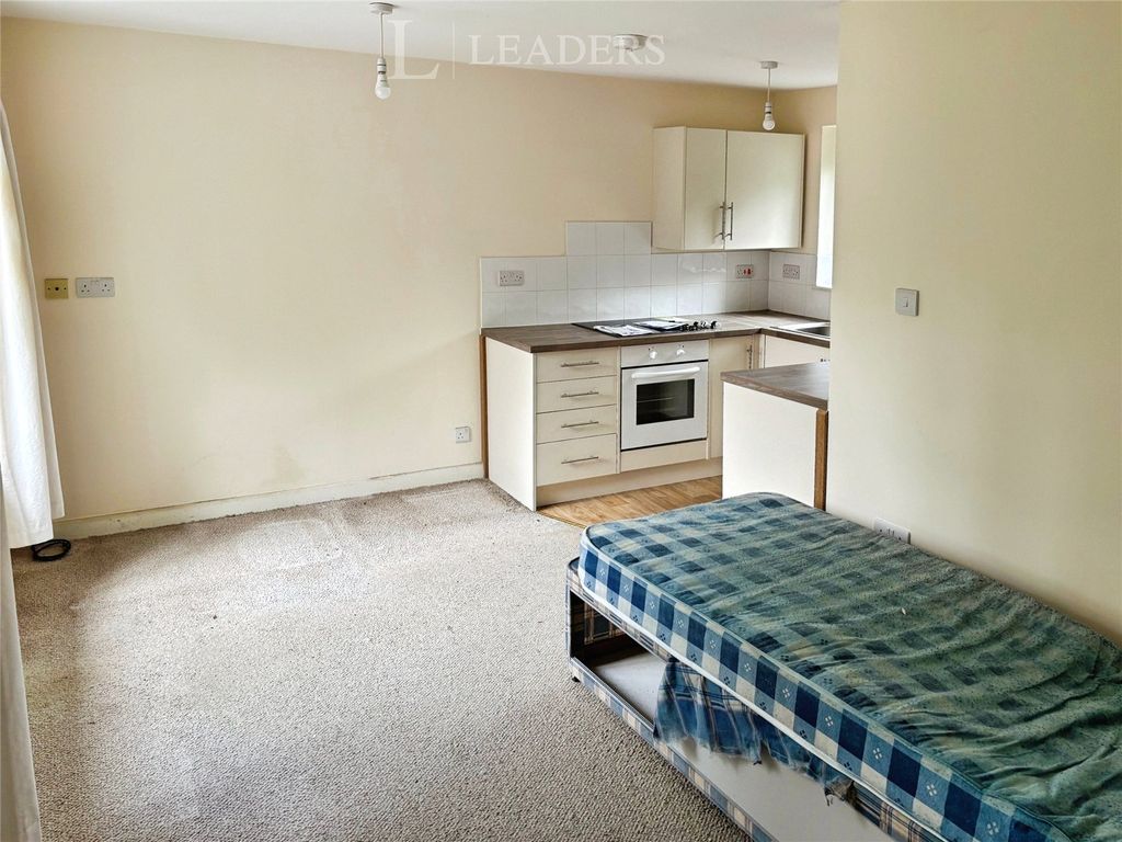 Property photo 3 of 6 Picture No. 08