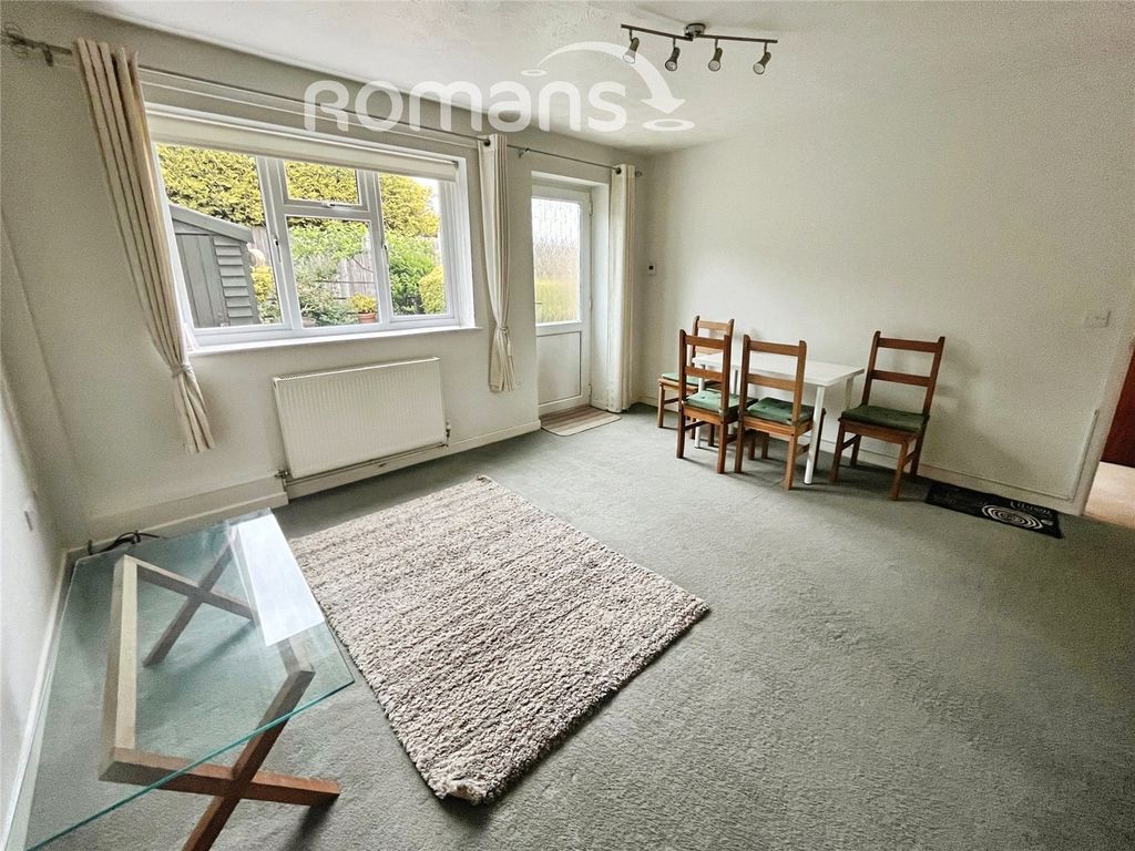 Property photo 3 of 12 Picture No. 16