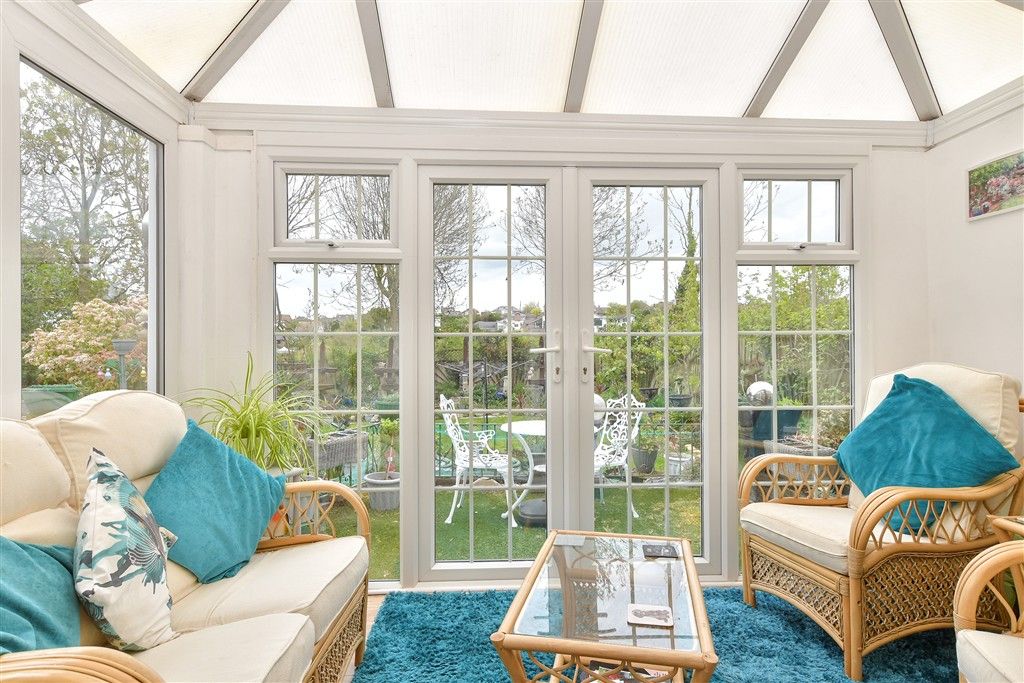 Property photo 2 of 13 Conservatory