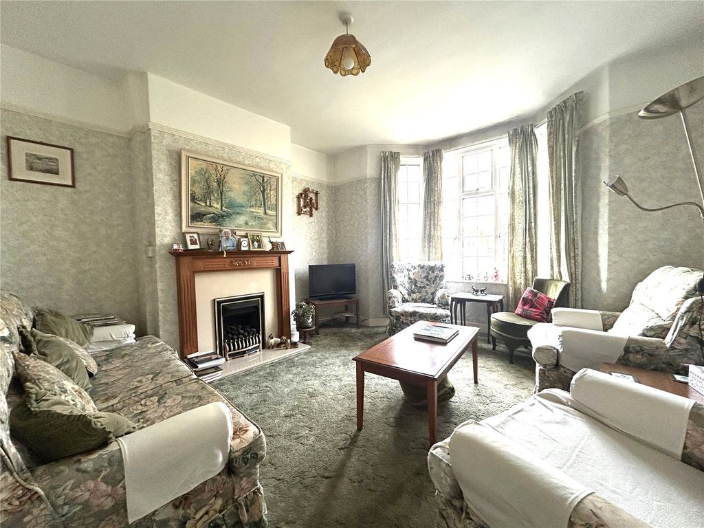 Property photo 2 of 18 Picture No. 13