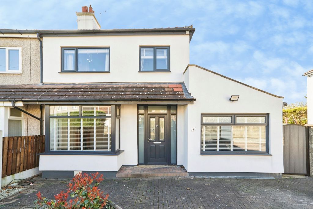 Property photo 1 of 17