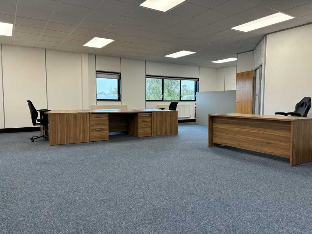 Property photo 2 of 11 Image 2